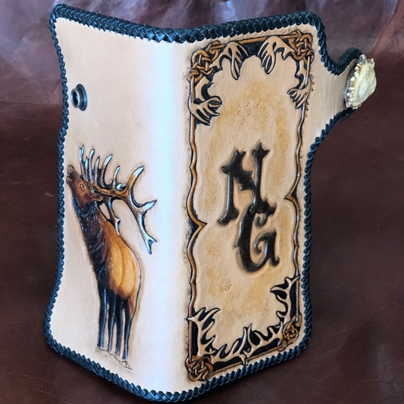 Custom made long wallet. “Bugling Bull” - Picture 2 of 6